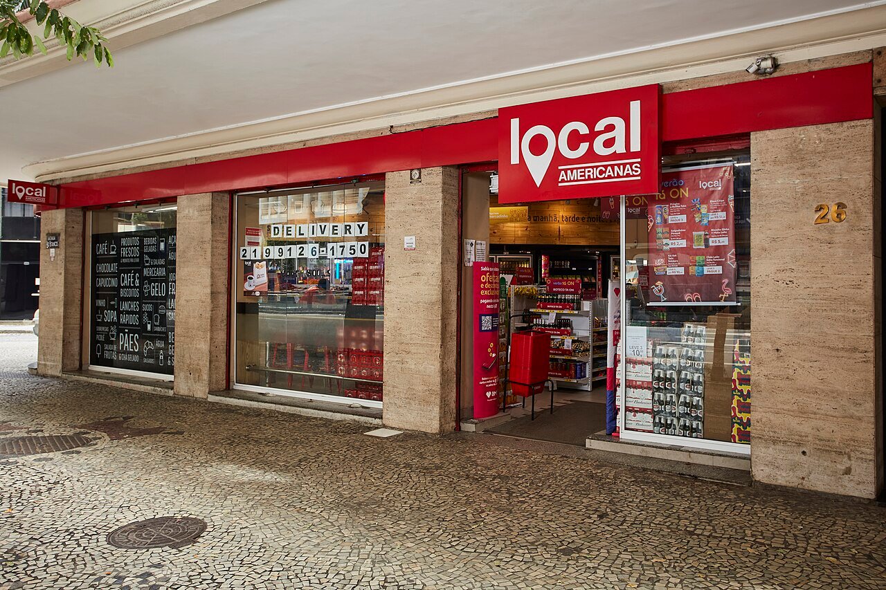 Loja Americanas no formato Local, na Avenida Rio Branco, no Rio de Janeiro
