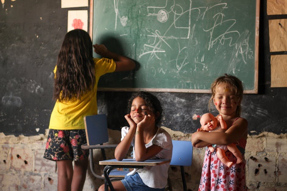 Lula assina redução de jornada e auxílio-creche para 40 mil terceirizados federais