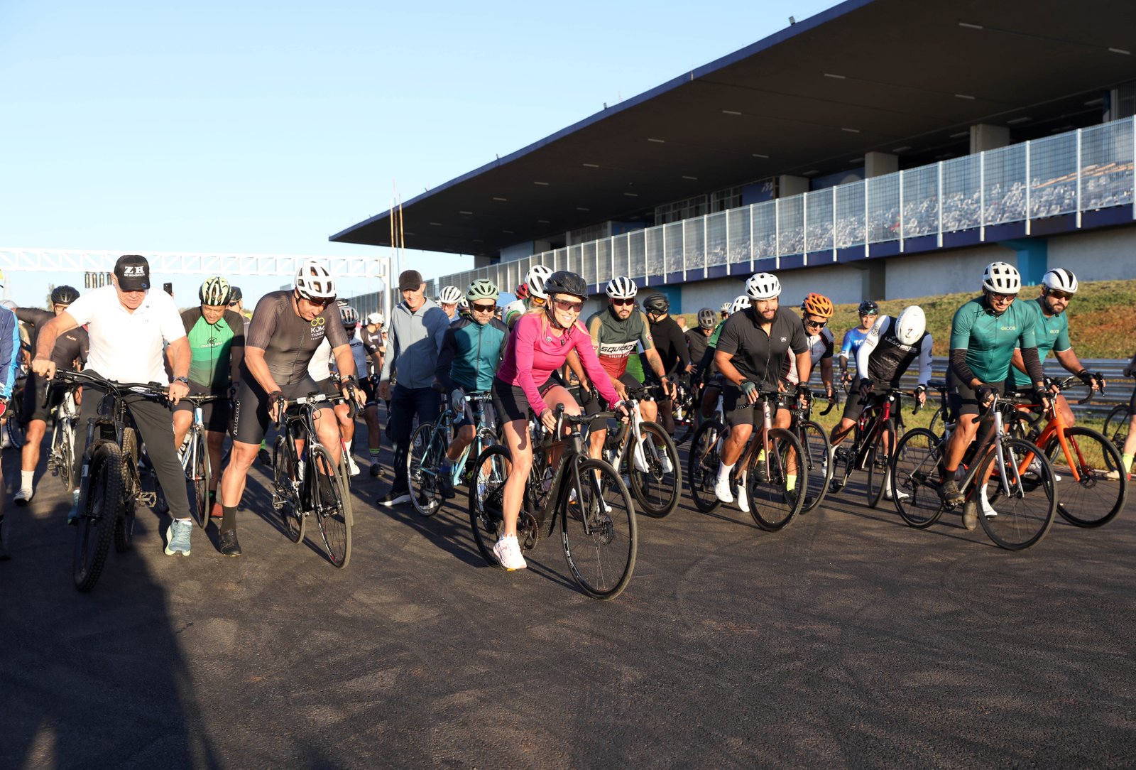 Autodromo de Brasilia abre pista gratuita para ciclistas