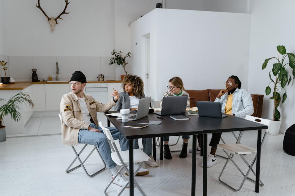 Espaço corporativo moderno de inovação e coworking