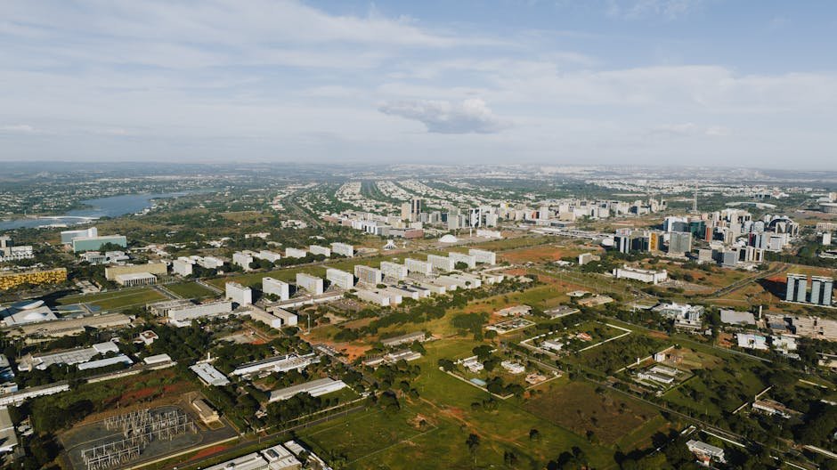Brasília vista aérea com Esplanada e Congresso