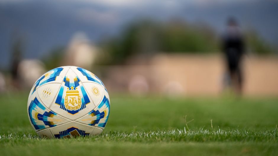 Franca e Argentina estreiam na terca pela Copa do Mundo