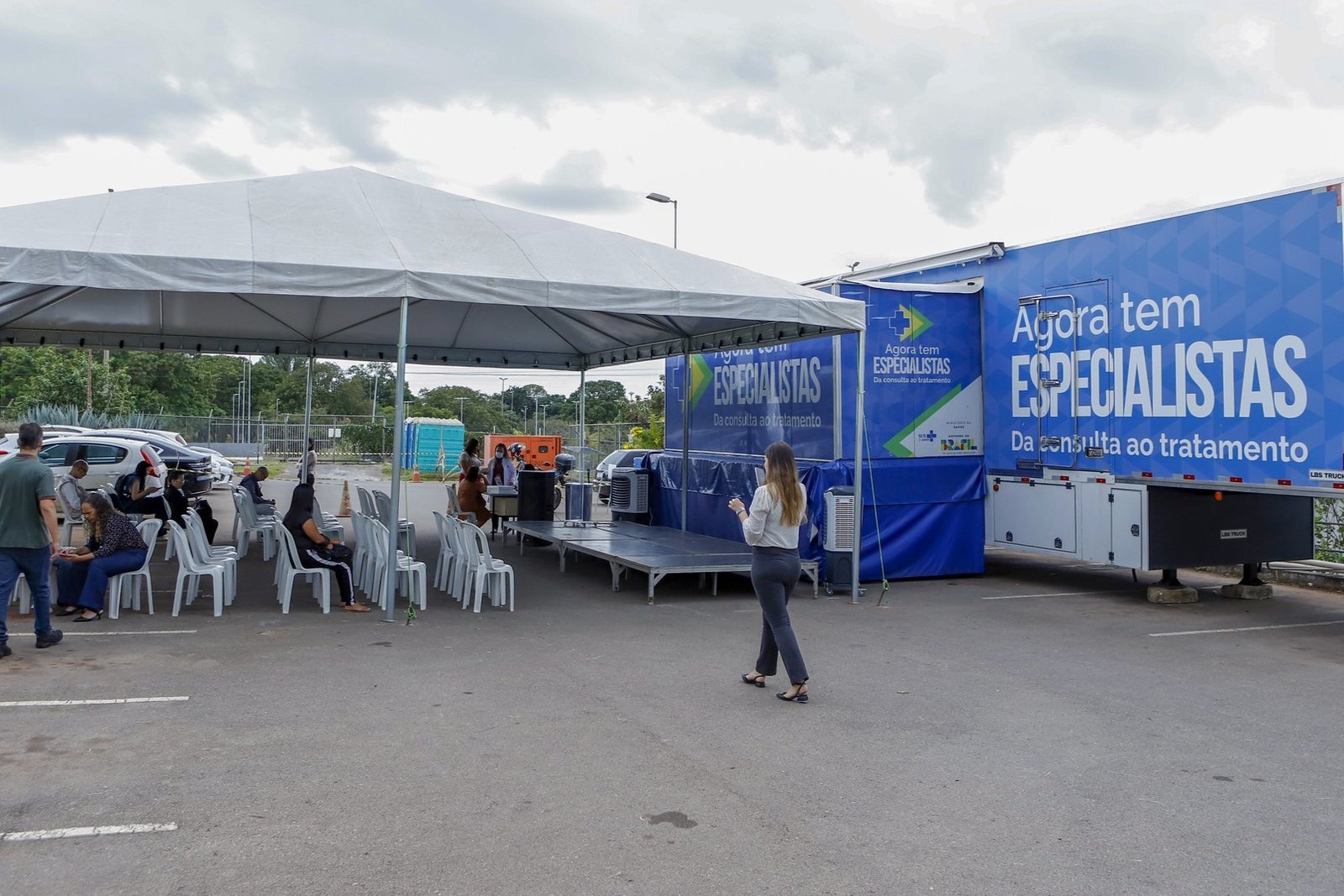 Carreta do Agora Tem Especialistas chega ao Paranoá com saúde da mulher