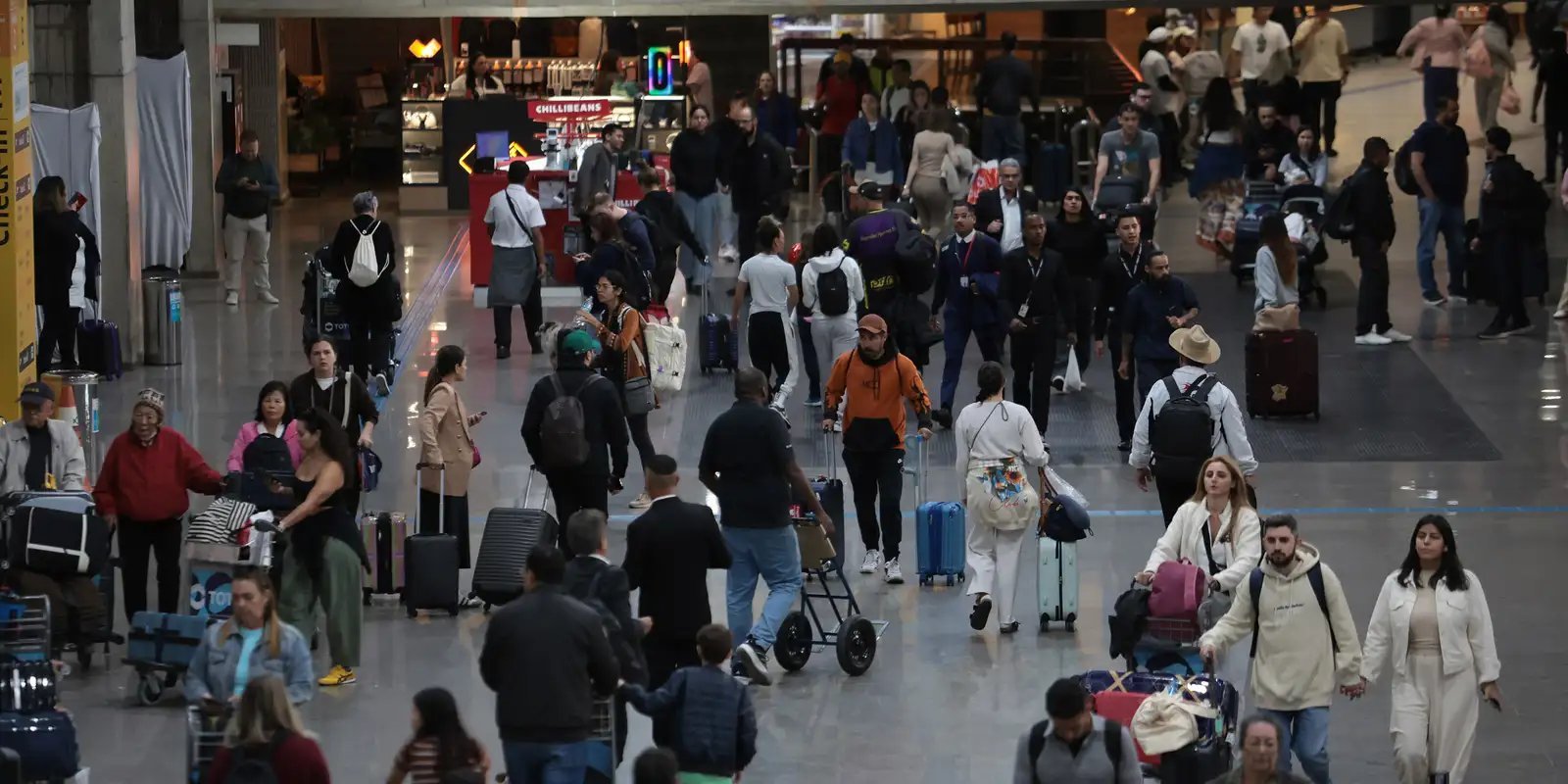 Feriado de Tiradentes aumenta fluxo em aeroportos com Galeão à frente