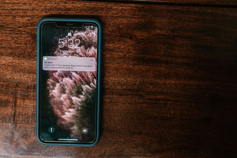 Cell Broadcast evolui mas expõe falhas de segurança após ataque