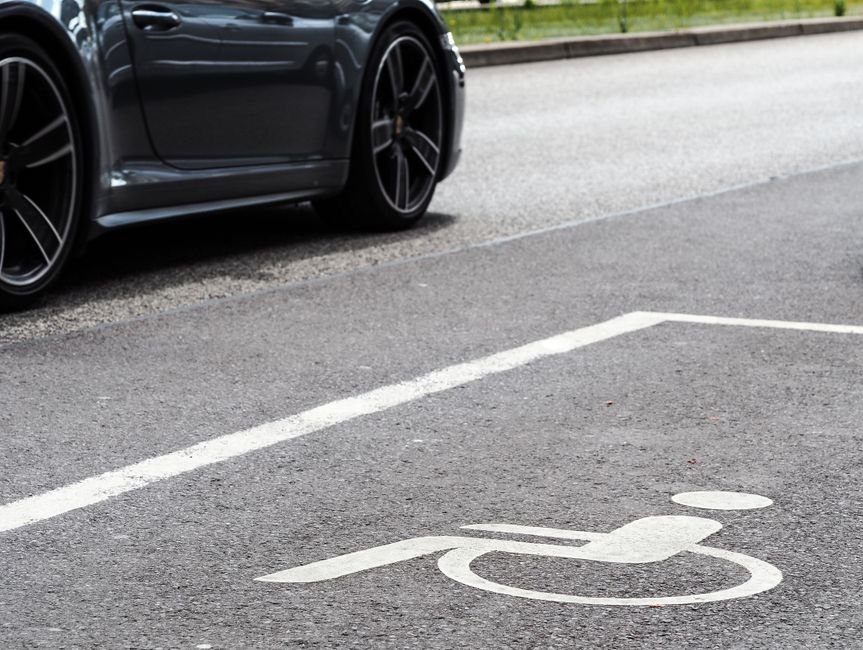 Plenario analisa trechos da reforma tributaria que podem restringir o beneficio fiscal na compra de carros por
