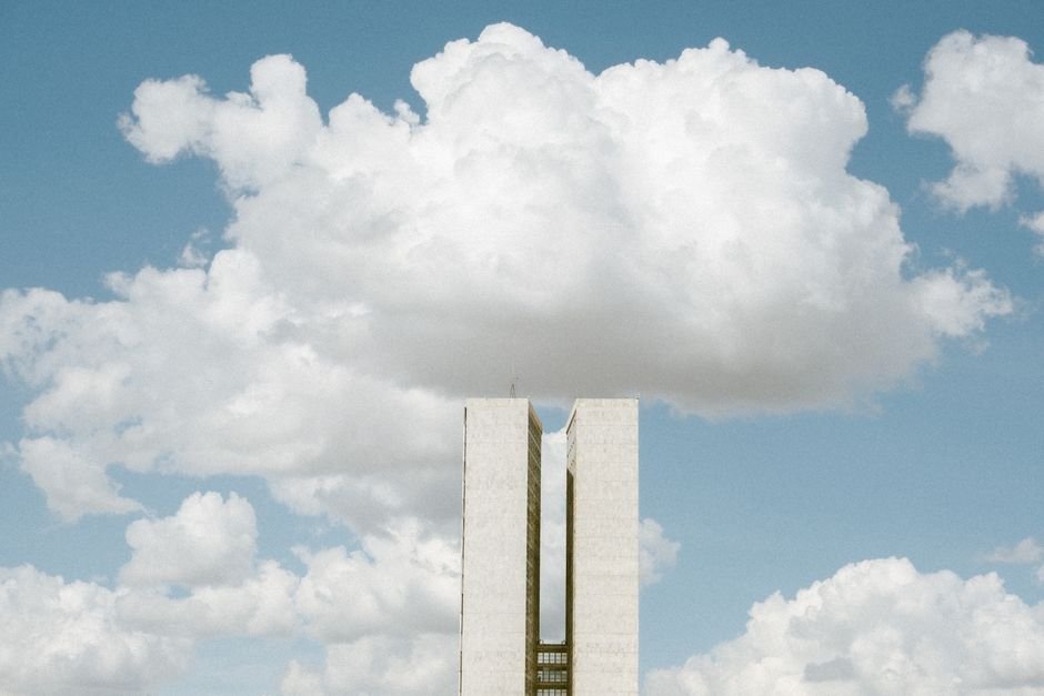 Presidente do Senado retem proposta na Mesa Diretora e diz que a Casa nao pode ser carimbador das decisoes da 