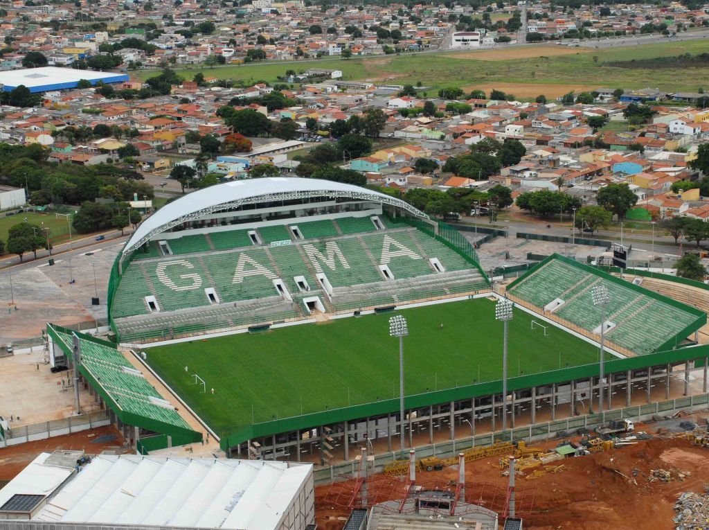 Jogadores do Samambaia comemorando na última rodada do Candangão 2026