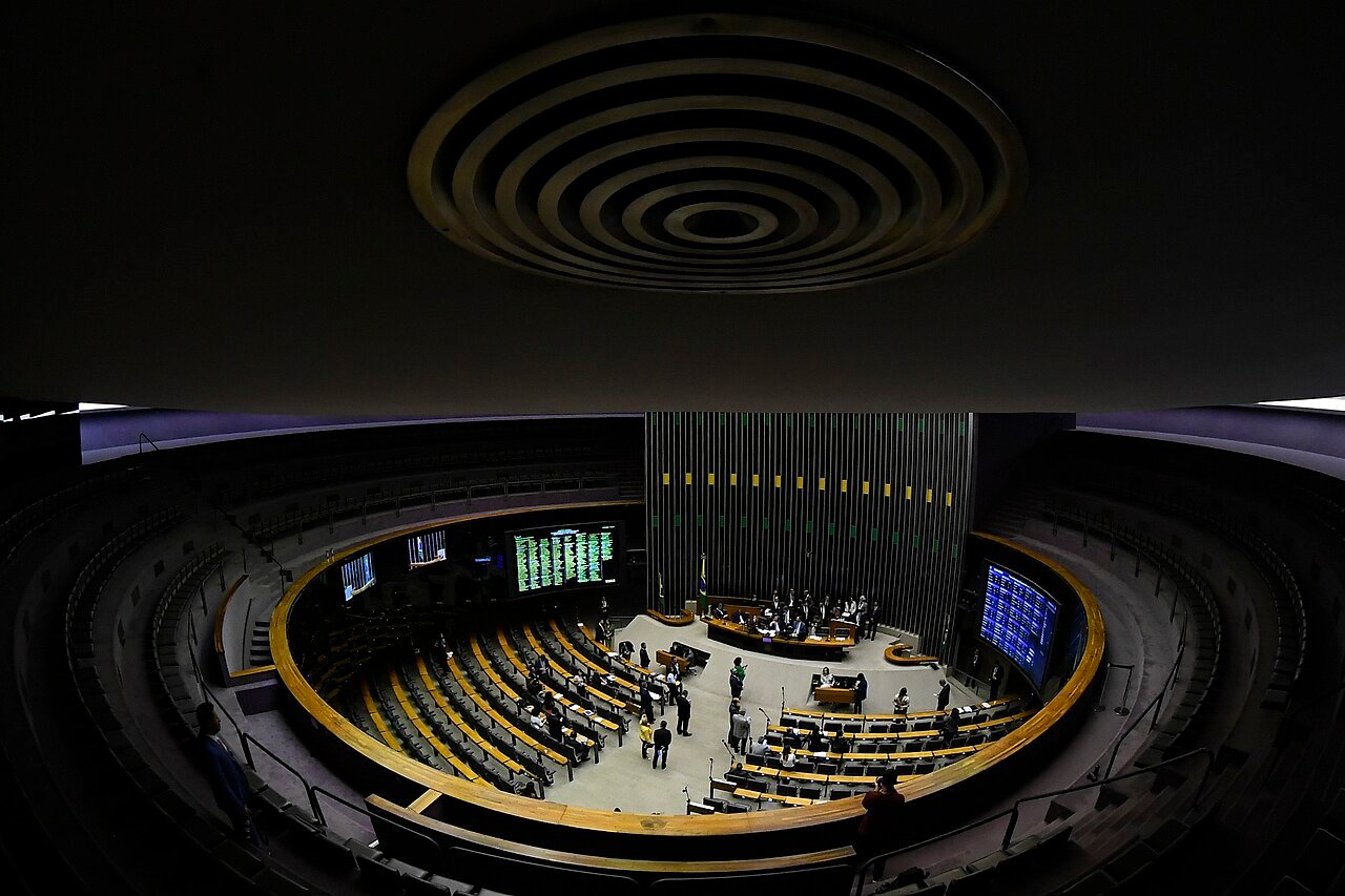 Plenário da Câmara dos Deputados durante sessão do Congresso Nacional em Brasília