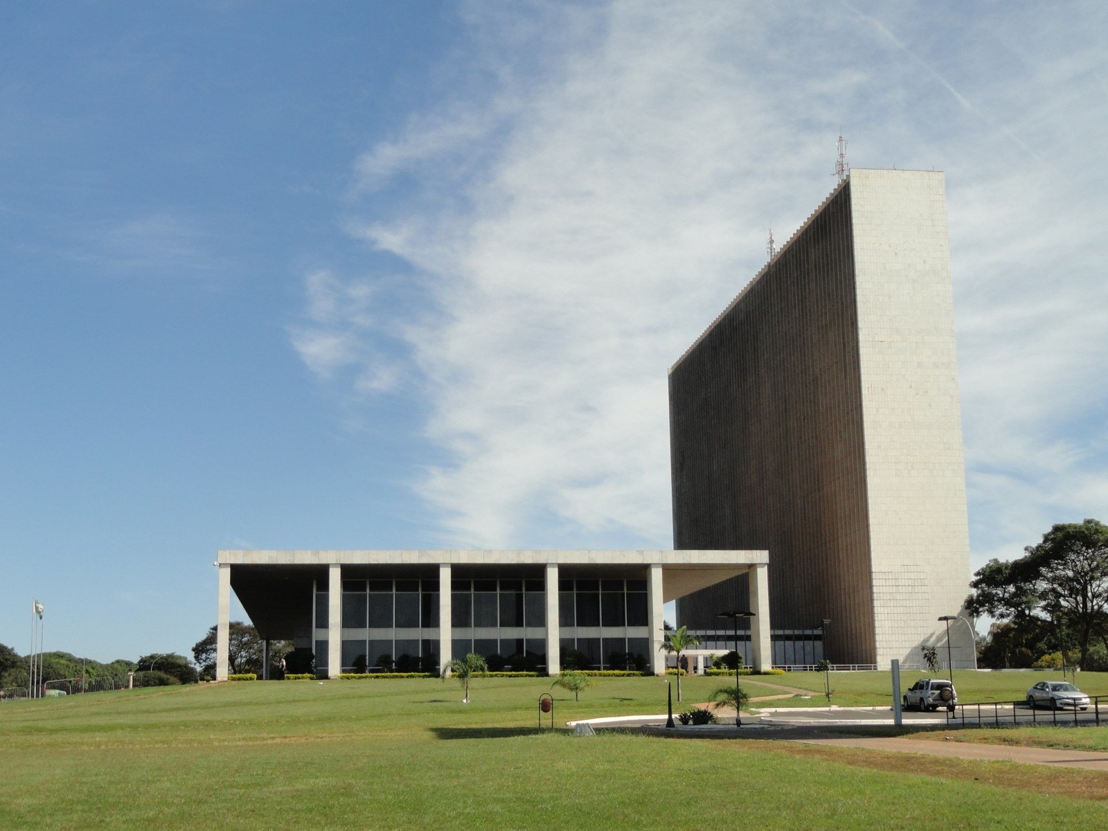 Palácio do Buriti, sede do Governo do Distrito Federal, e o prédio anexo, em Brasília (foto de arquivo)