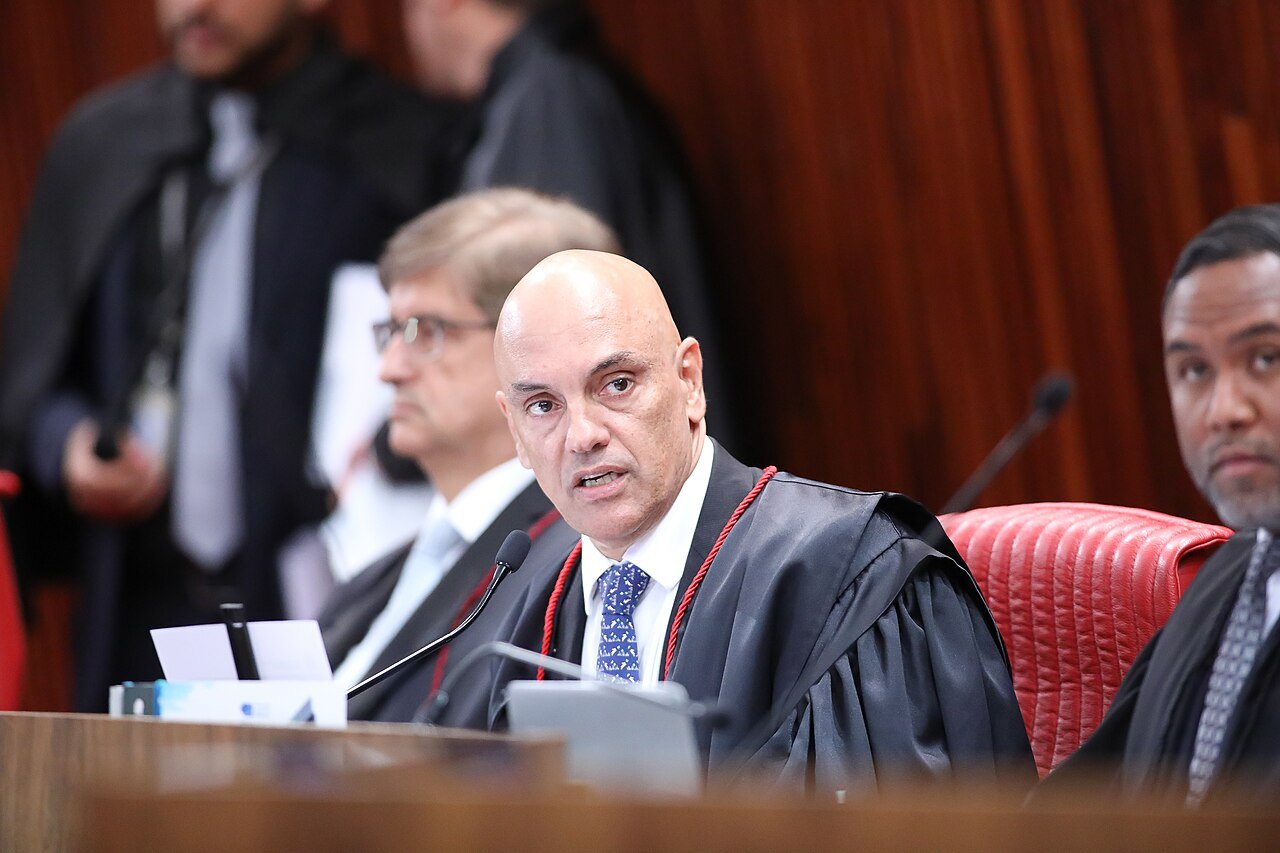 O ministro Alexandre de Moraes durante sessão de tribunal