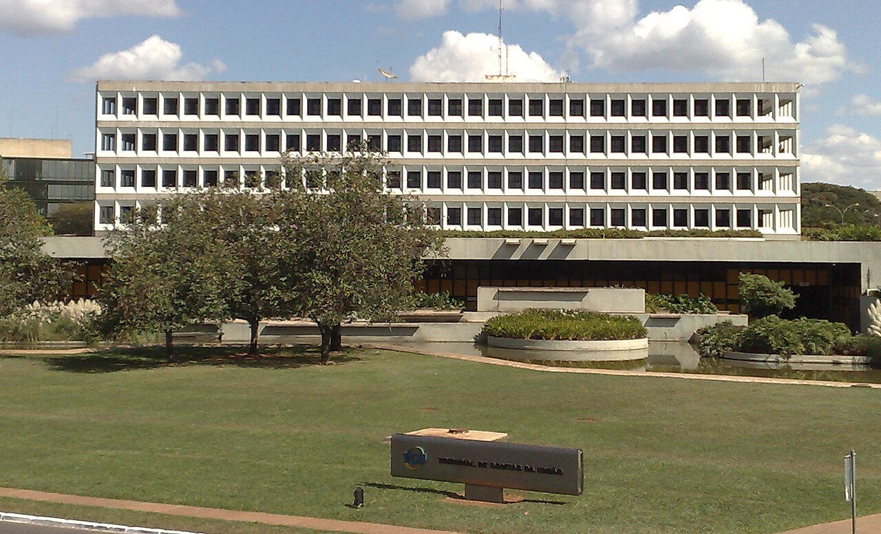 Fachada da sede do Tribunal de Contas da União, em Brasília